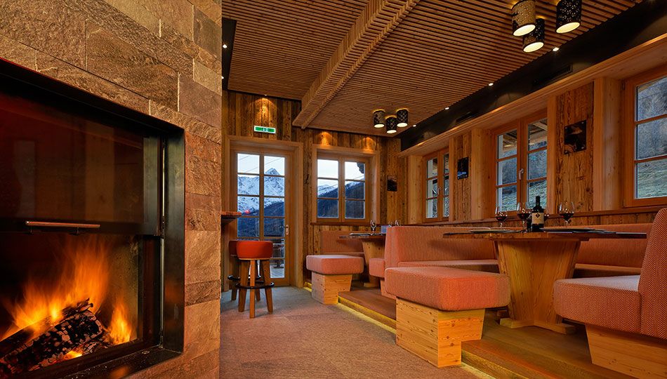 Restaurant & Bar Panorama Alm